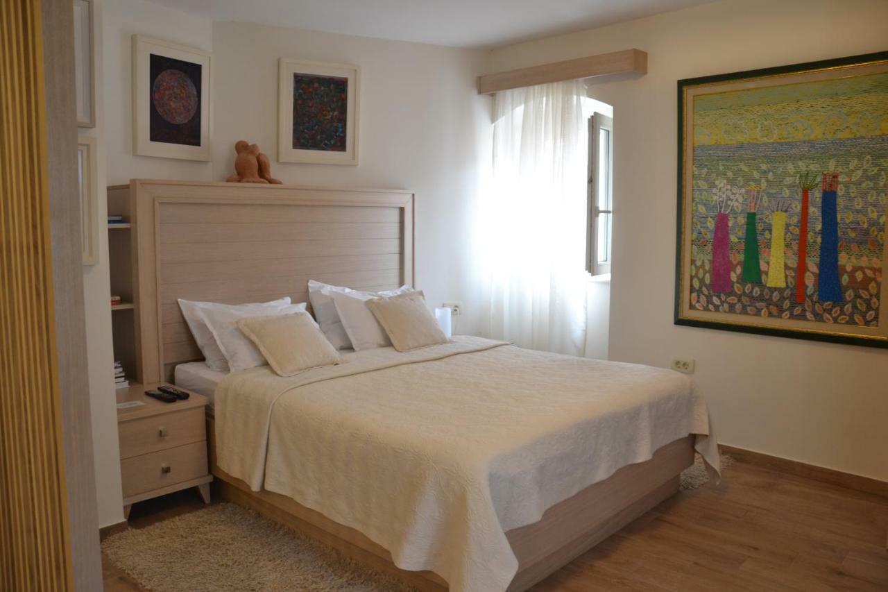 Apartmani Art Karampana Котор Екстер'єр фото